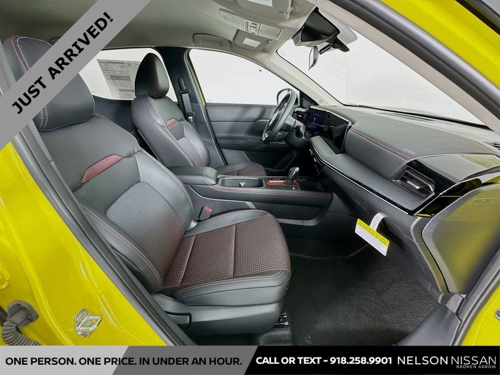 Certified 2025 Nissan Kicks SR image 27