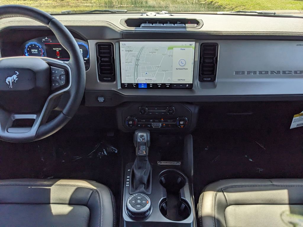 New 2025 Ford Bronco Outer Banks w/ Sasquatch Package AWD/4WD image 14