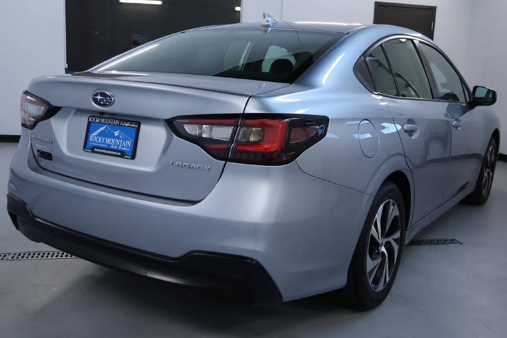 Used 2023 Subaru Legacy Premium AWD/4WD image 7