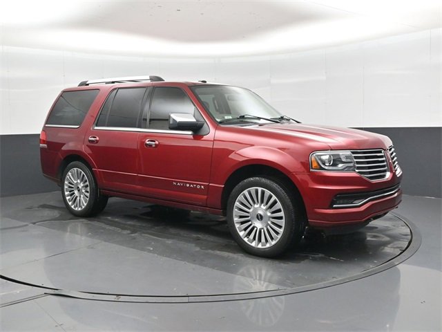 Used 2017 Lincoln Navigator Select