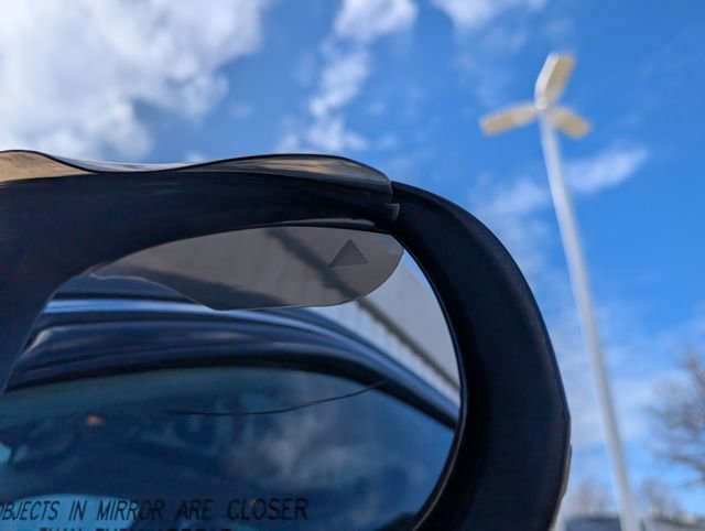 Used 2022 Jeep Cherokee Limited image 32