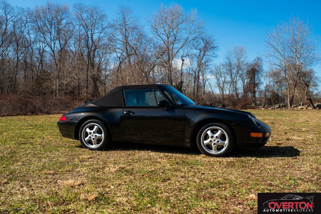 Used 1995 Porsche 911 Carrera RWD image 41