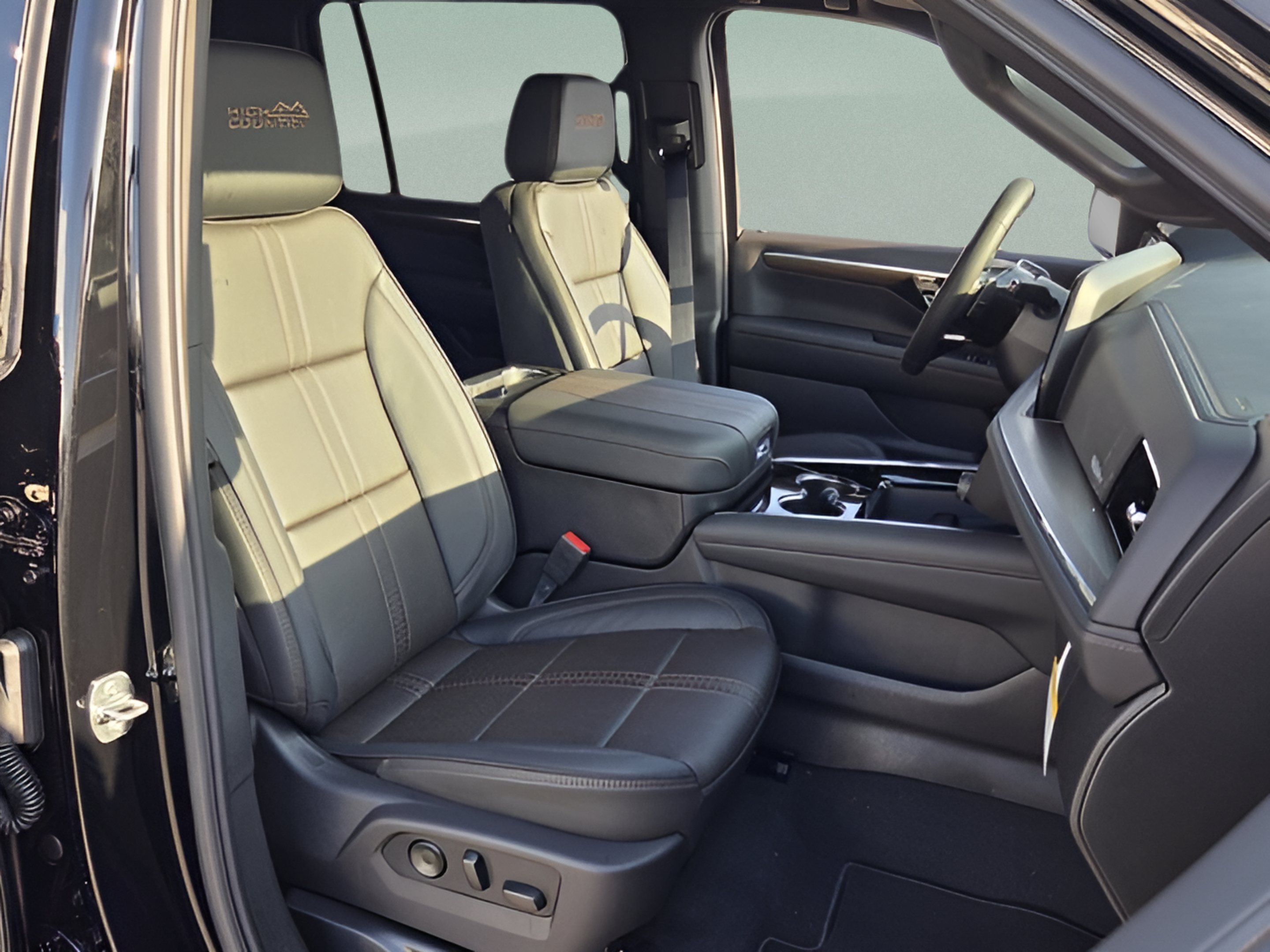 New 2026 Chevrolet Suburban High Country RWD image 17