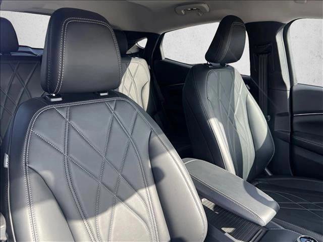 Used 2023 Ford Mustang Mach-E Select image 24