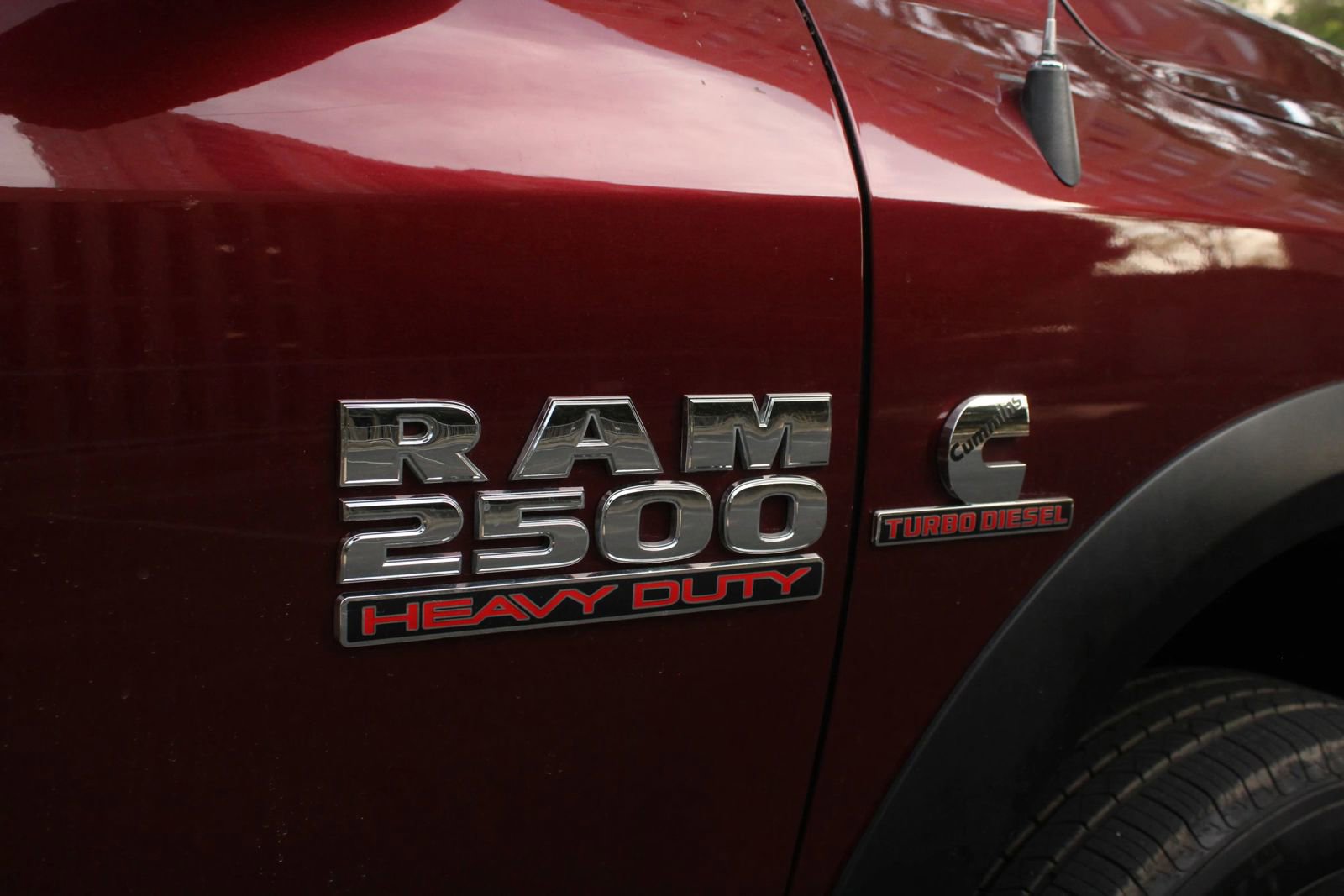 Used 2018 RAM 2500 Tradesman w/ Chrome Appearance Group AWD/4WD image 8