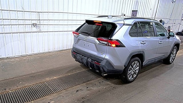 Used 2025 Toyota RAV4 XLE Premium image 7