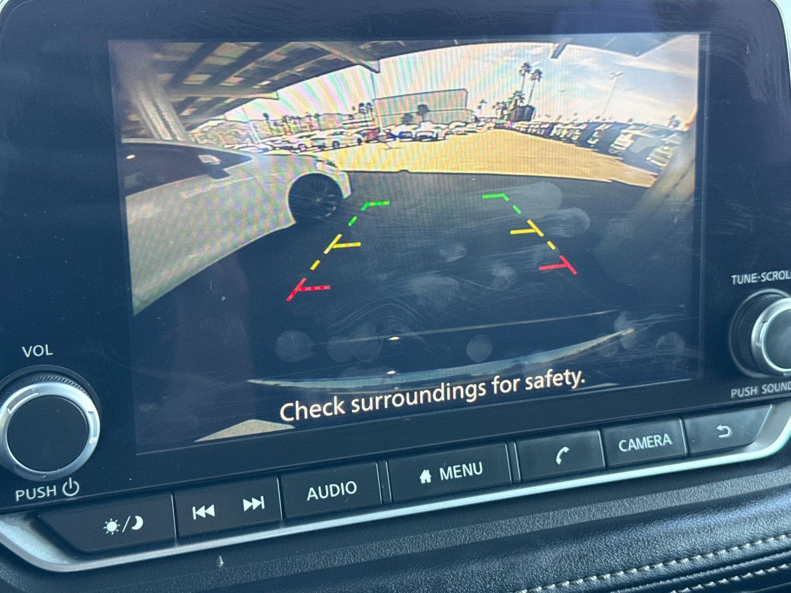 Used 2025 Nissan Rogue SV image 18