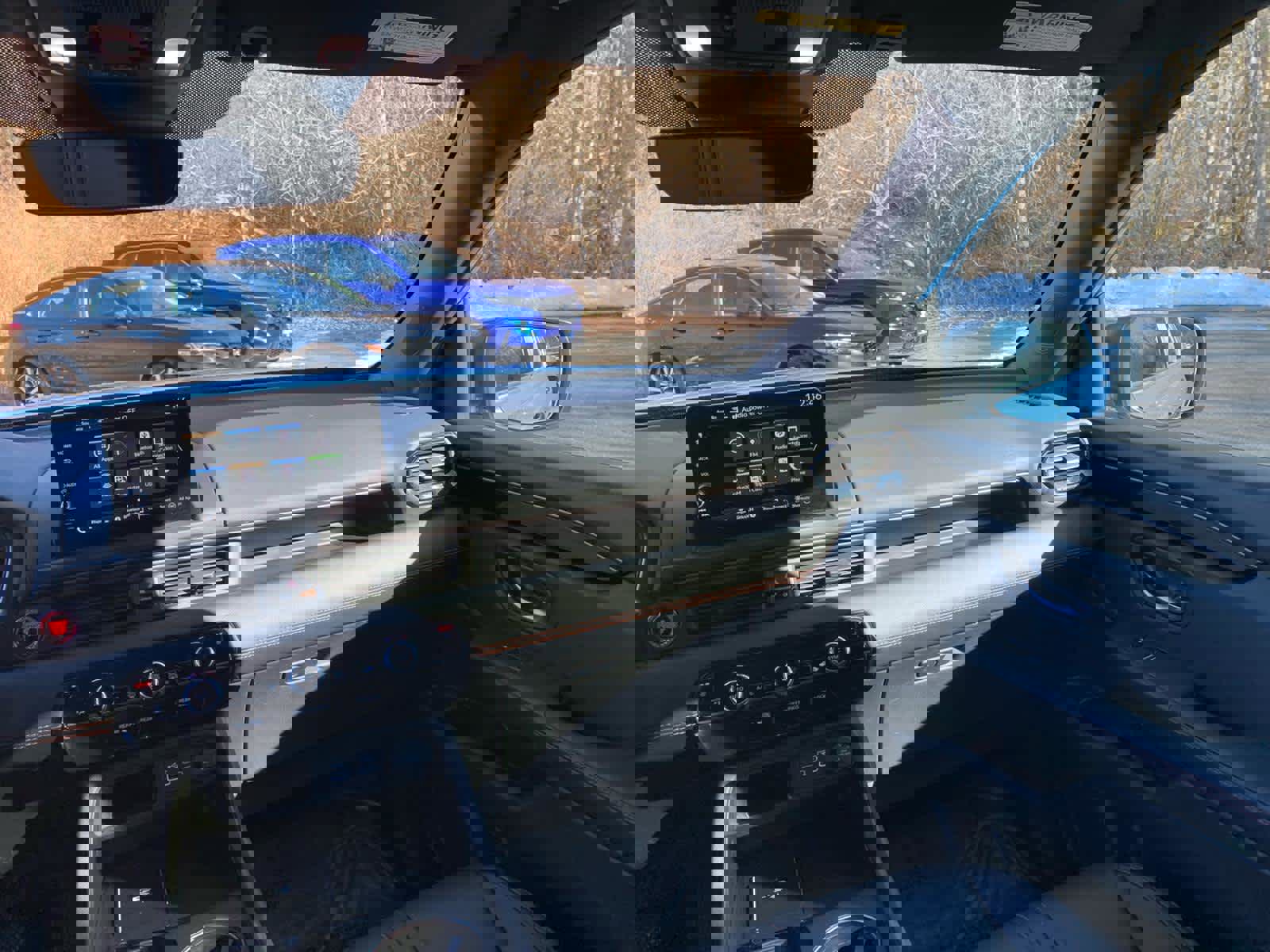 Used 2025 Honda Pilot TrailSport image 37