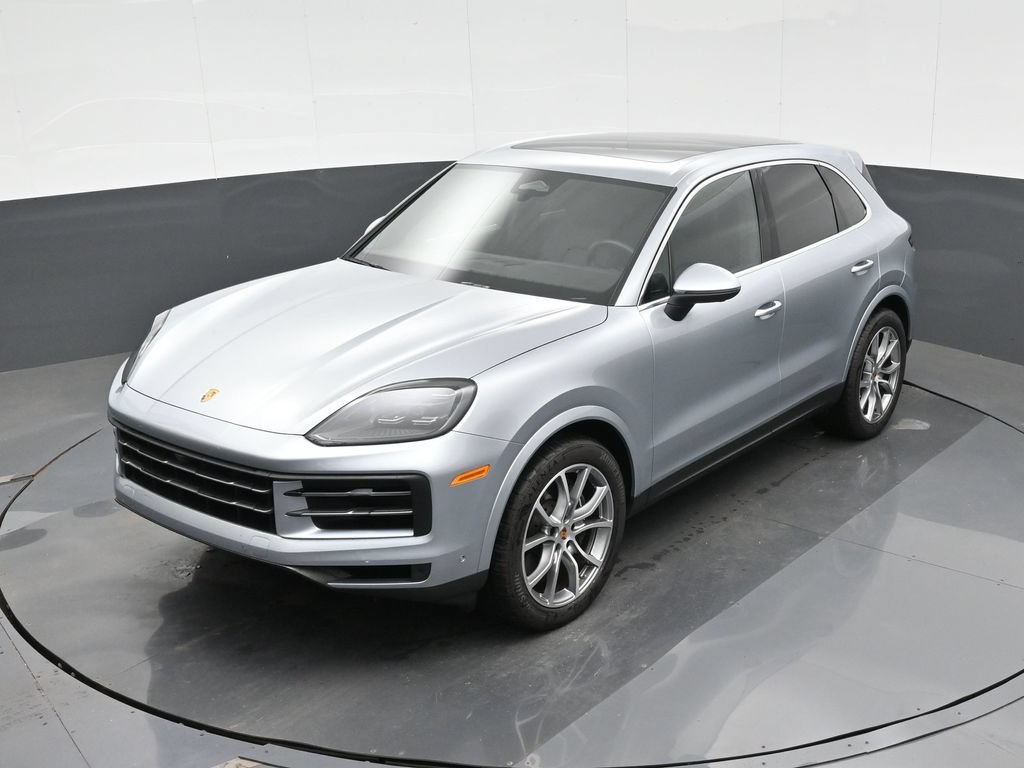 Certified 2026 Porsche Cayenne AWD/4WD image 26