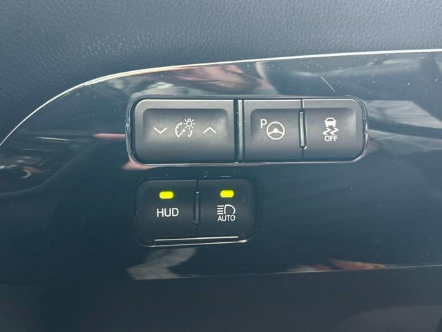 Certified 2021 Toyota Prius XLE w/ Advanced Technology Package AWD/4WD image 15