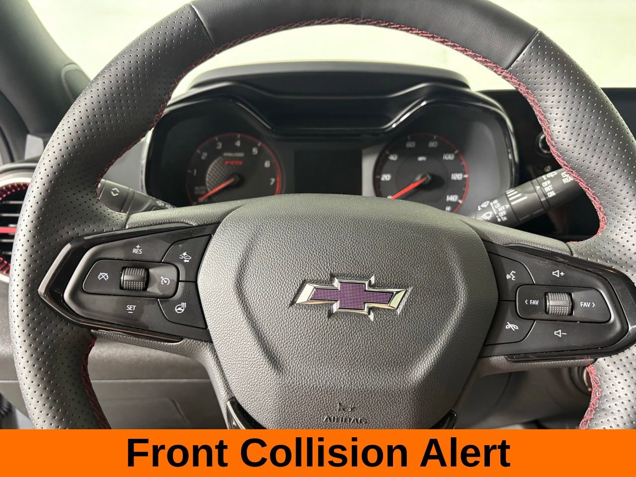 Used 2024 Chevrolet Trax RS image 11