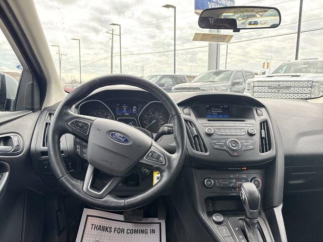 Used 2017 Ford Focus SE w/ SE Winter Package image 29