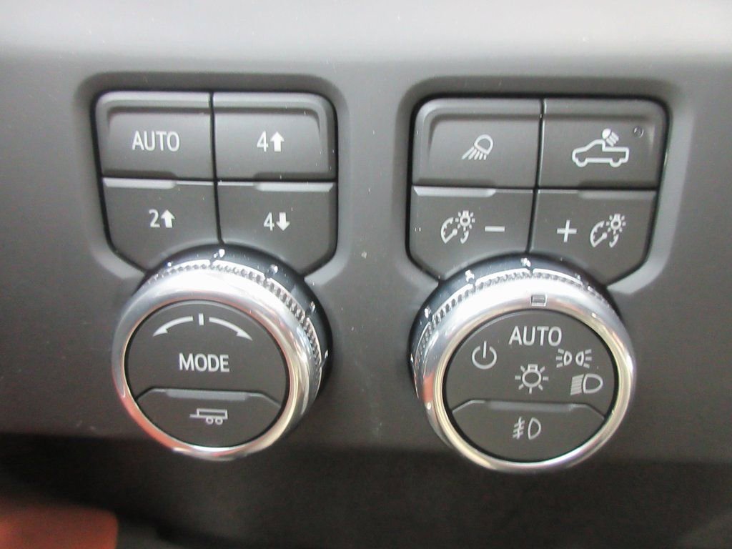 New 2026 GMC Sierra 3500 Denali Ultimate image 18