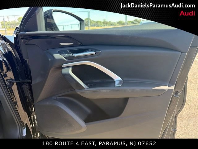 Used 2025 Audi Q5 Premium Plus w/ Premium Plus AWD/4WD image 19