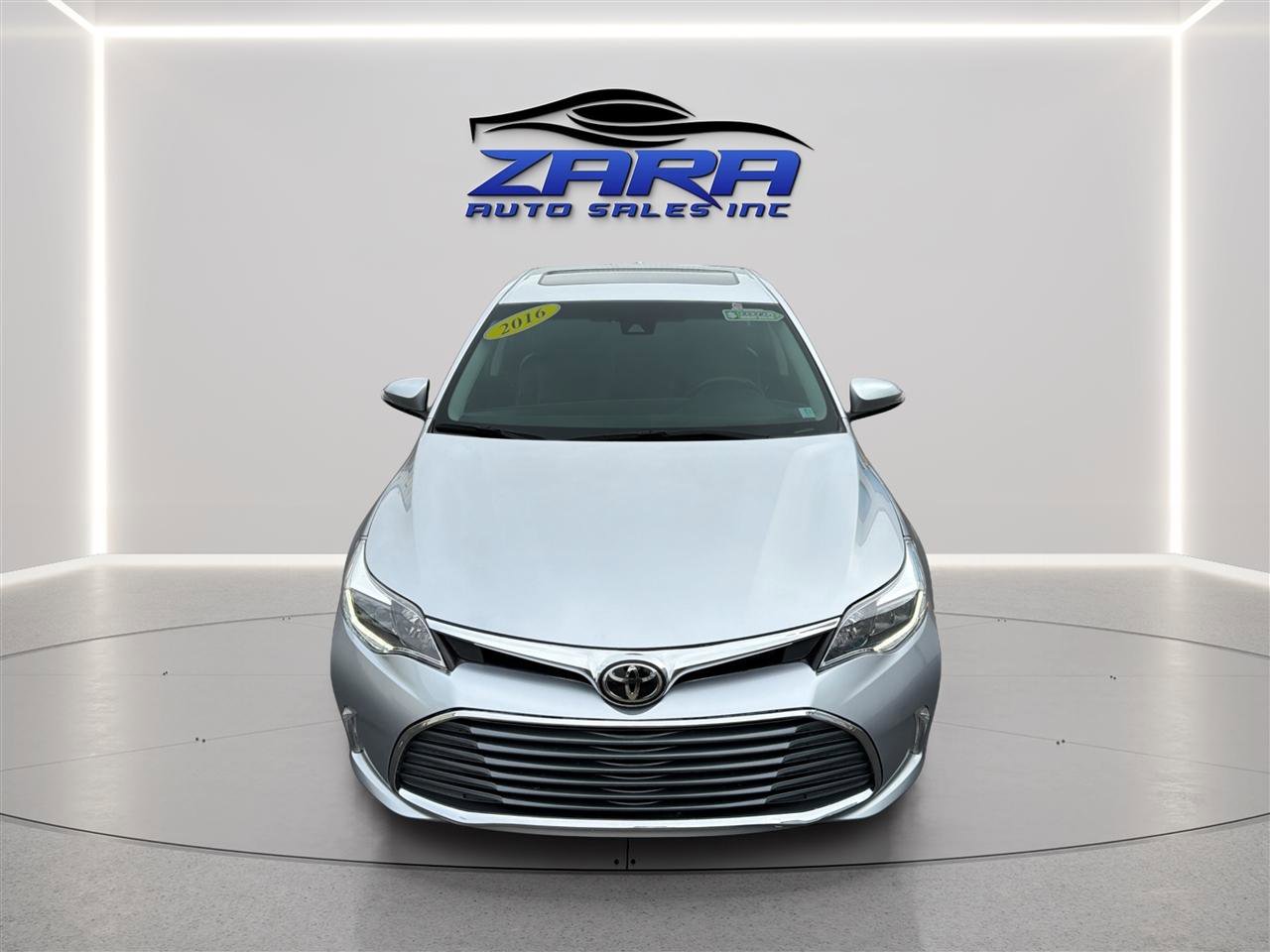 Used 2016 Toyota Avalon Limited FWD image 10