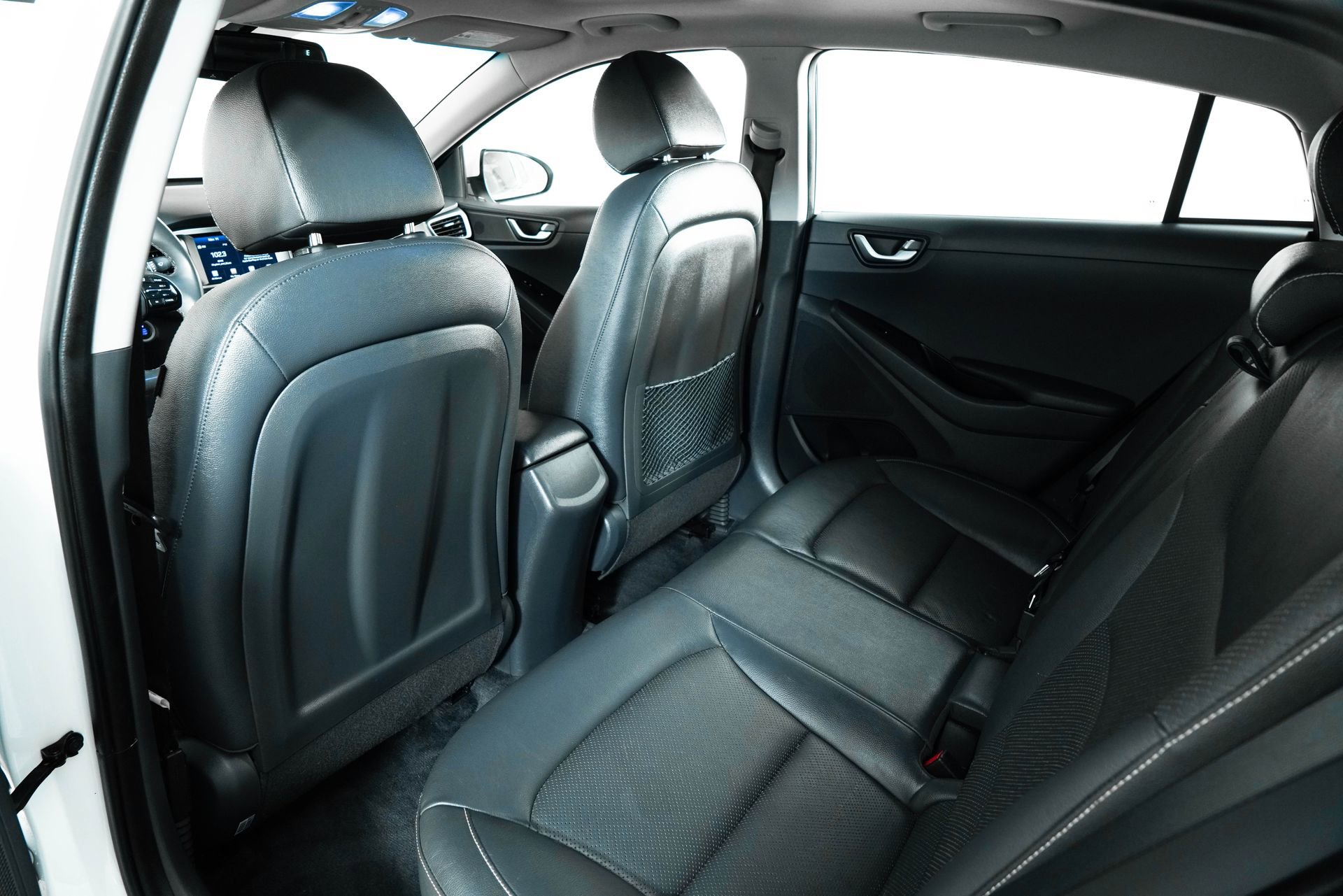 Used 2017 Hyundai Ioniq Limited image 20