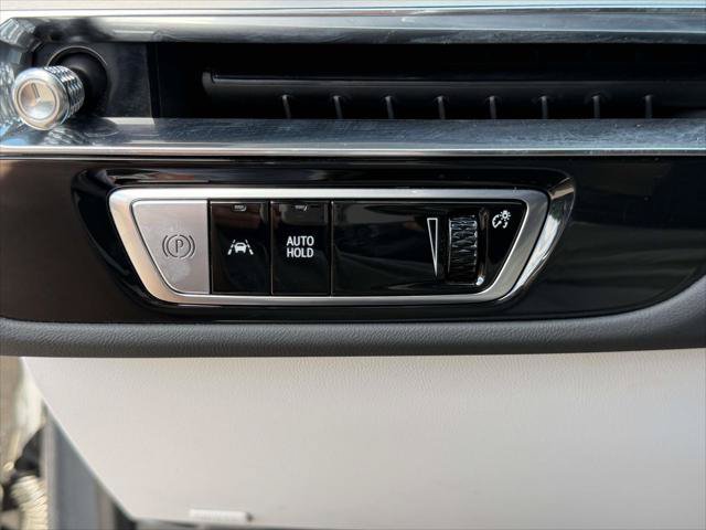 Used 2023 Cadillac Lyriq 2WD image 25