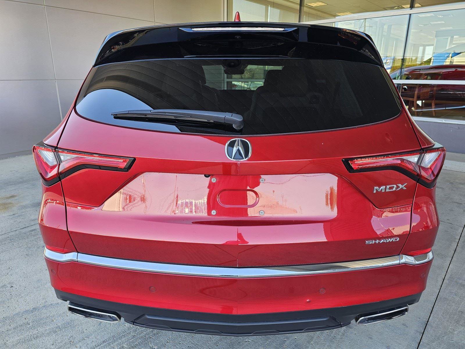Used 2023 Acura MDX SH-AWD w/ Advance Package image 4