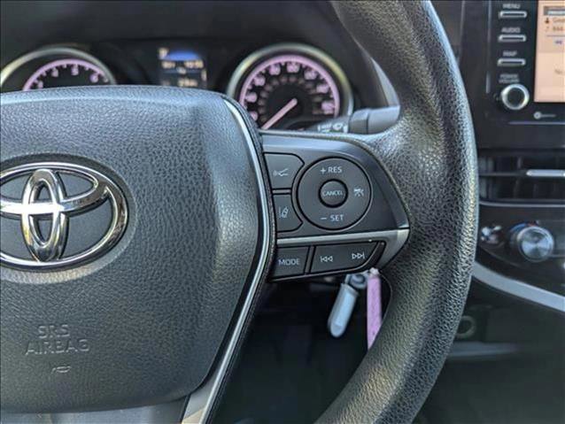 Used 2022 Toyota Camry LE image 14