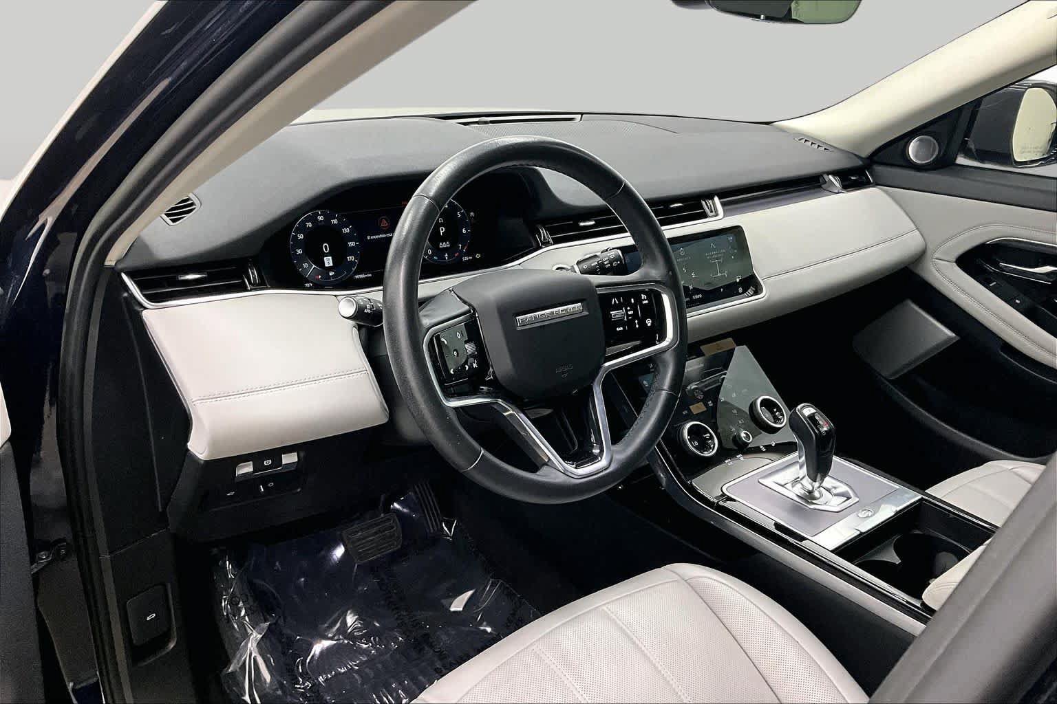 Used 2023 Land Rover Range Rover Evoque SE AWD/4WD image 17