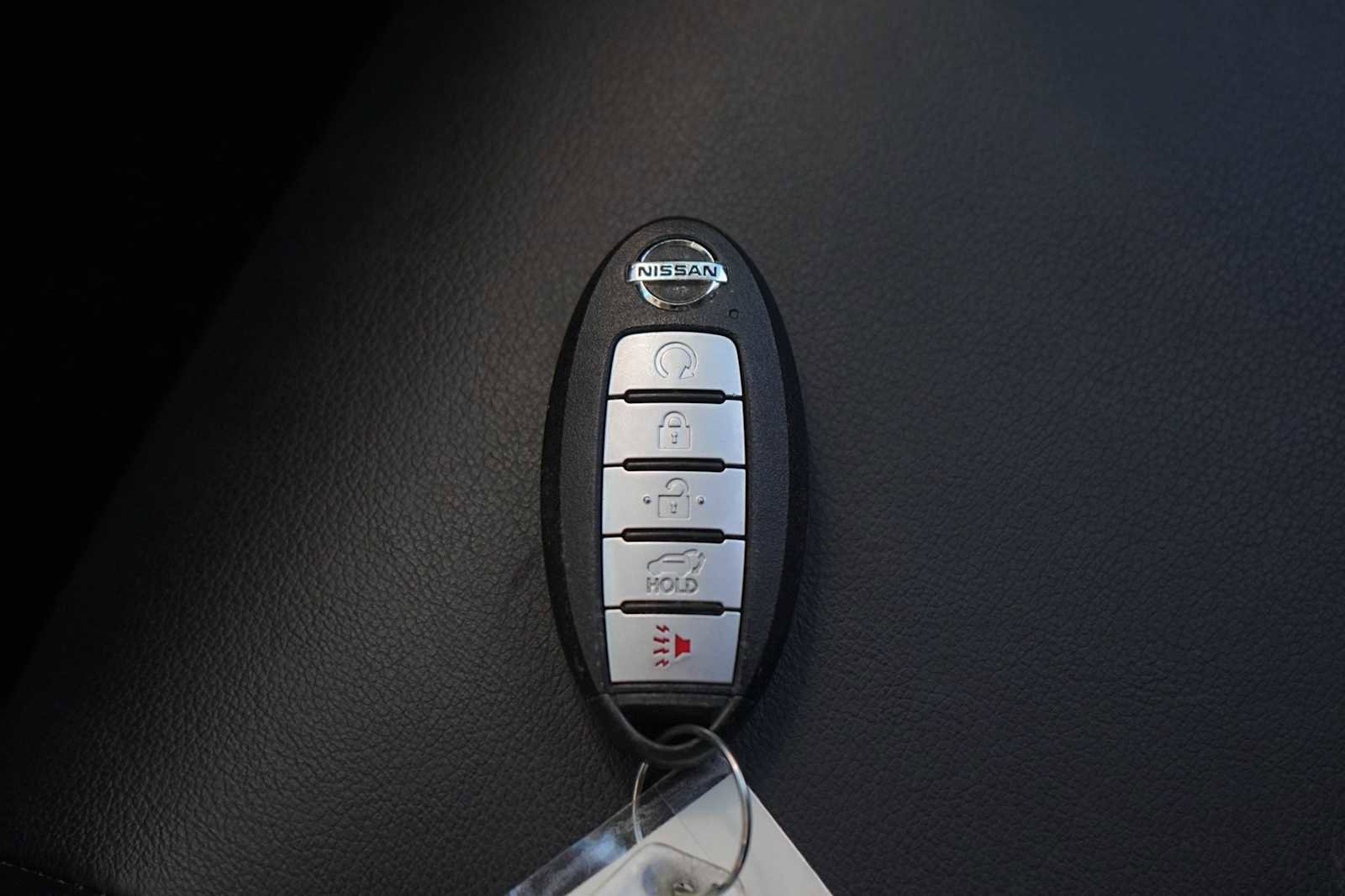 Used 2019 Nissan Pathfinder SL image 28