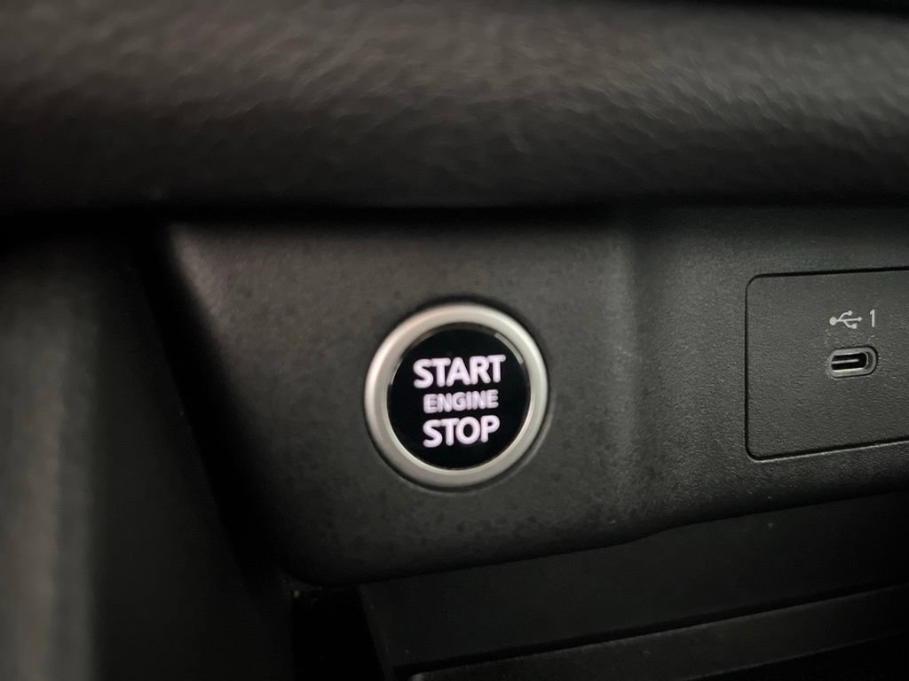 Certified 2023 Nissan Rogue S FWD image 49