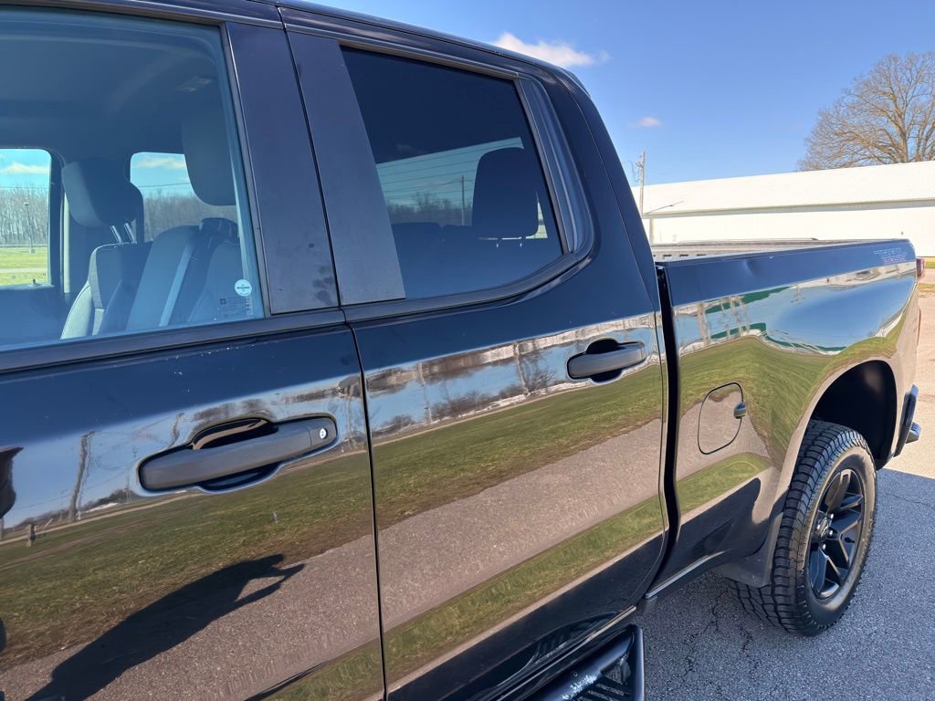 Used 2019 Chevrolet Silverado 1500 Custom Trail Boss w/ Custom Convenience Package AWD/4WD image 12