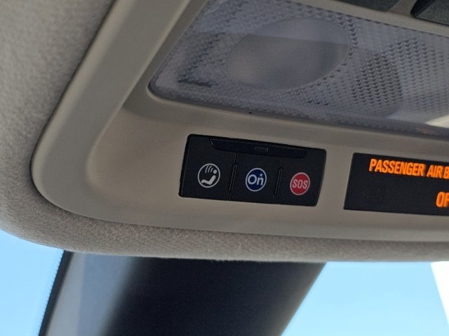 Used 2017 Chevrolet Cruze LT w/ Convenience Package image 5