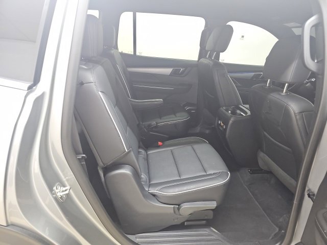 Used 2025 Buick Enclave Preferred image 20