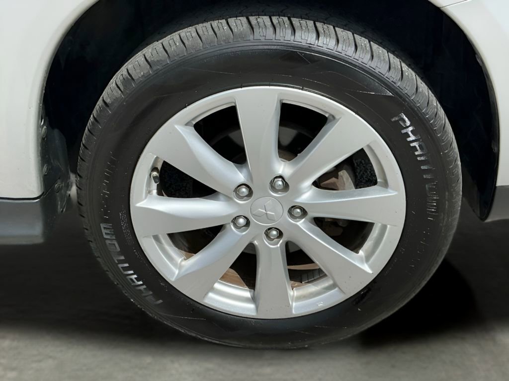 Used 2015 Mitsubishi Outlander Sport SE image 26