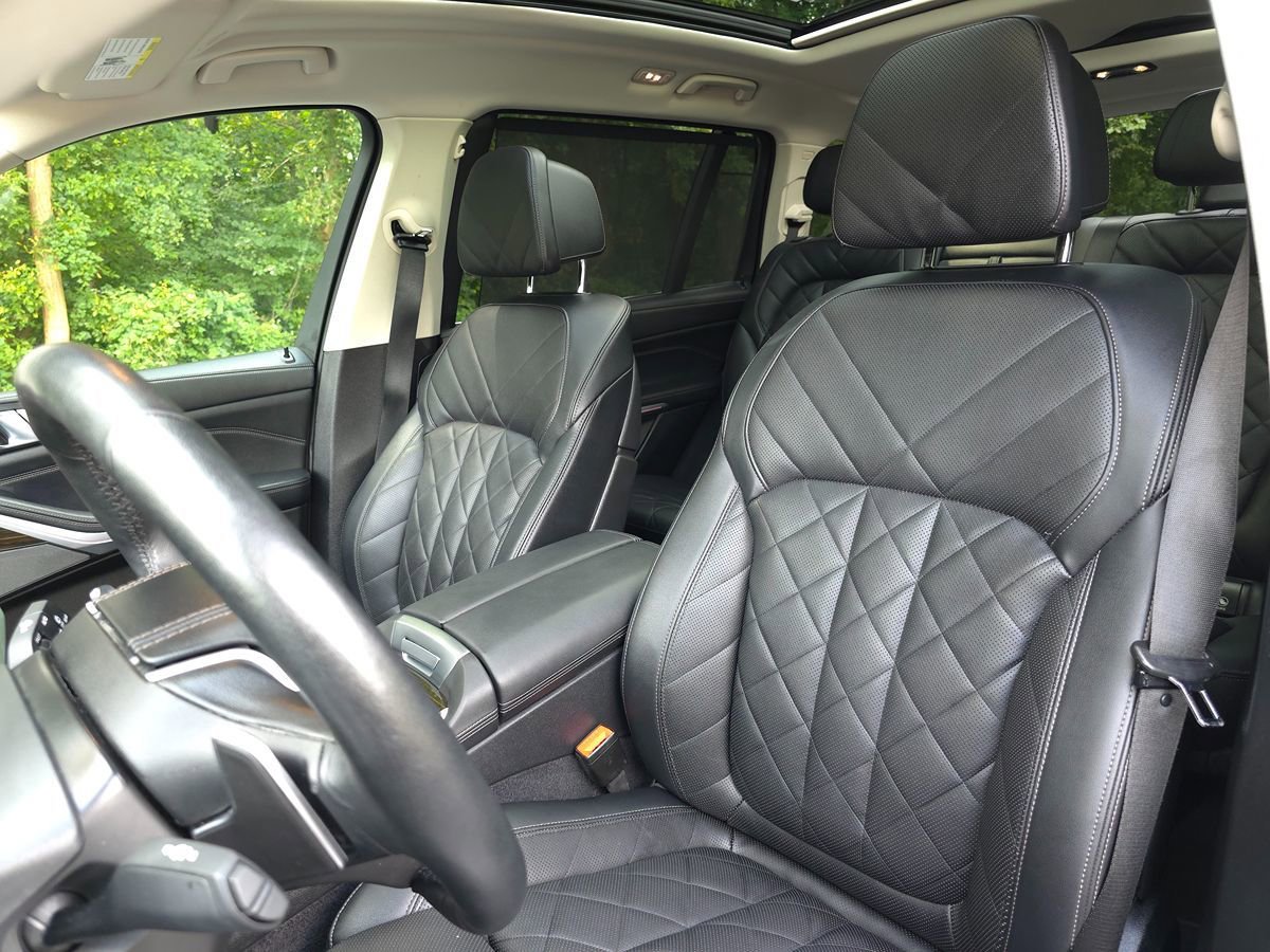 Used 2025 BMW X7 xDrive40i image 13