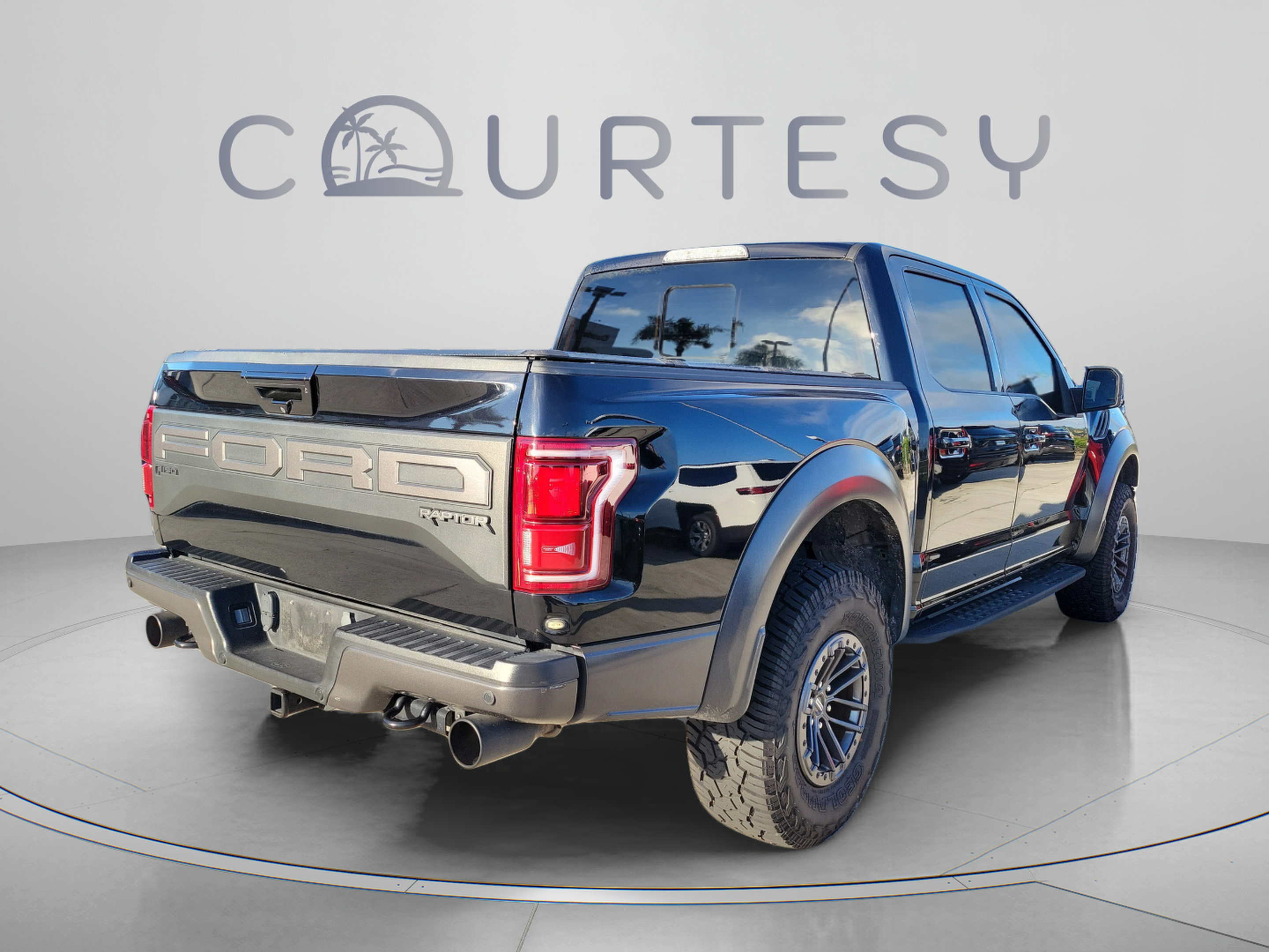 Used 2020 Ford F150 Raptor w/ Equipment Group 802A Luxury AWD/4WD image 3