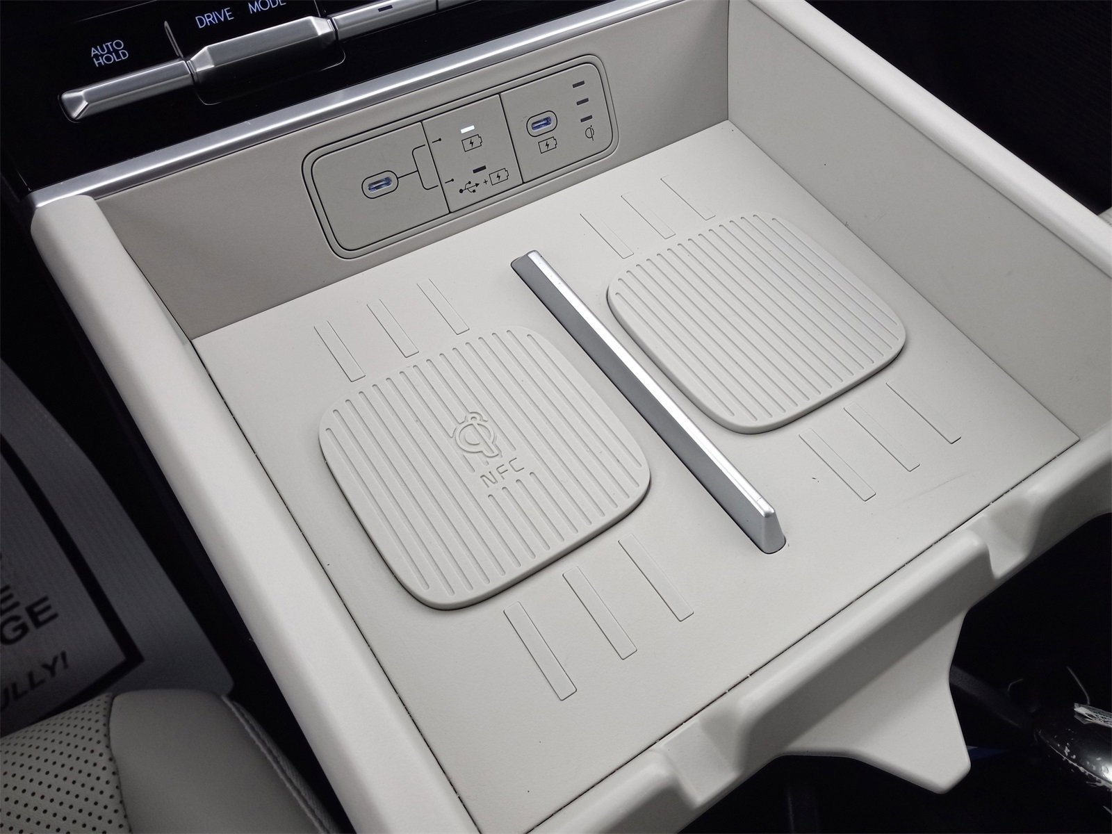 Used 2025 Hyundai Santa Fe SEL image 23