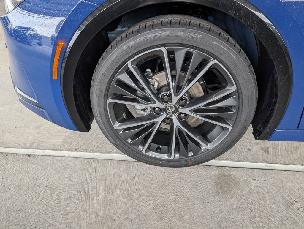 New 2026 Toyota Prius XLE FWD image 27