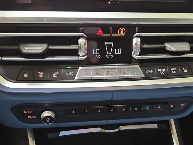 Used 2022 BMW M4 Coupe image 38