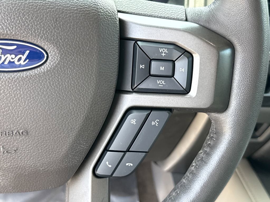 Used 2020 Ford Expedition XLT w/ Equipment Group 202A RWD image 16