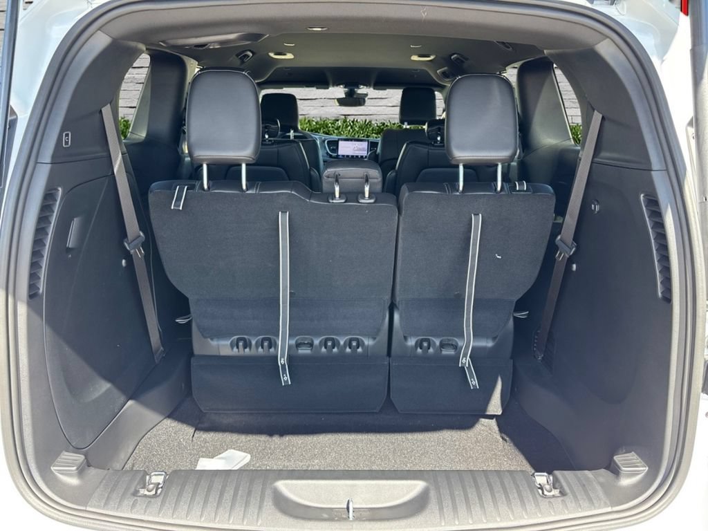 New 2025 Chrysler Pacifica Select FWD image 20