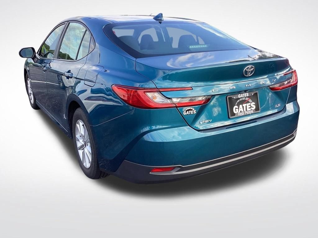 Used 2025 Toyota Camry LE FWD image 7