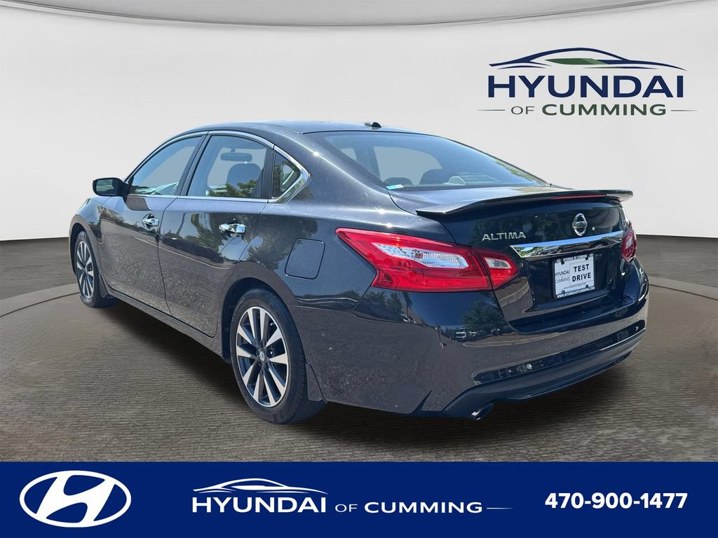 Used 2017 Nissan Altima 2.5 SV FWD image 6