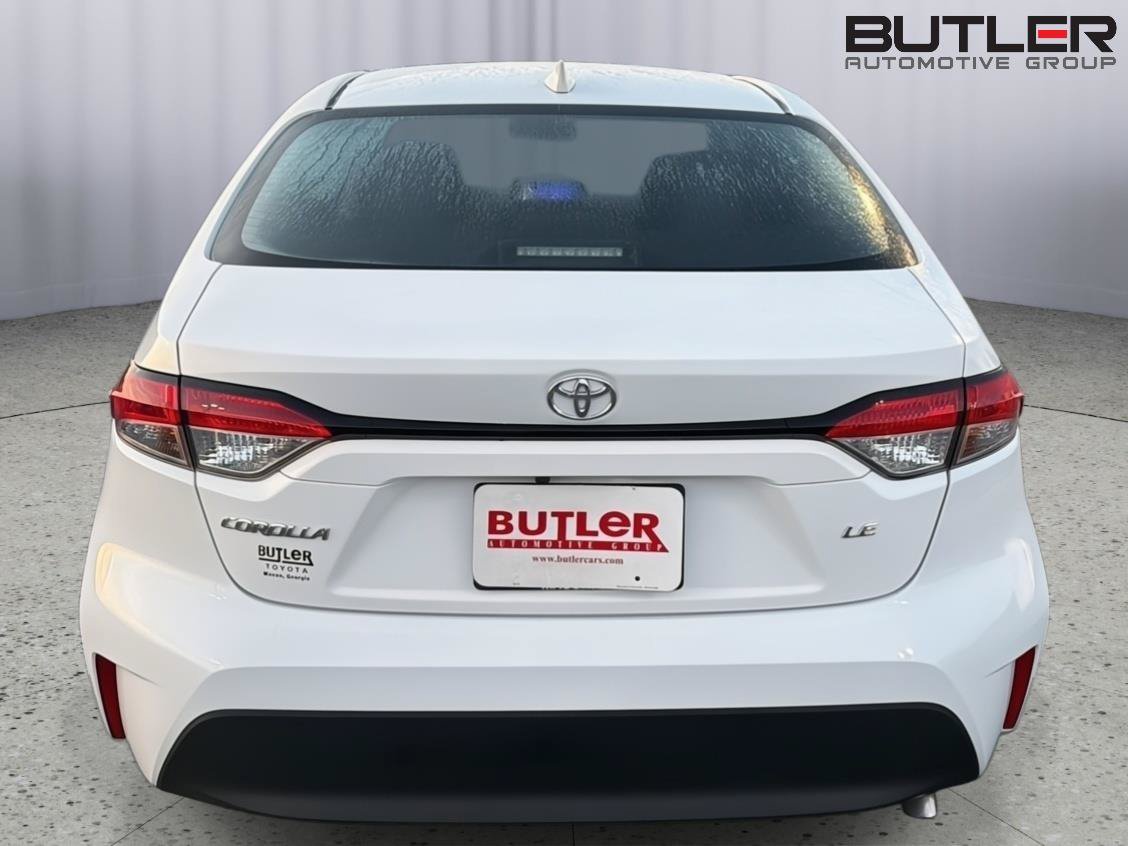 Certified 2025 Toyota Corolla LE FWD image 5