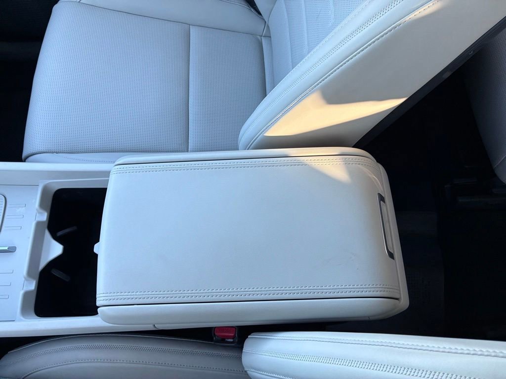 Used 2024 Hyundai Santa Fe Calligraphy image 38