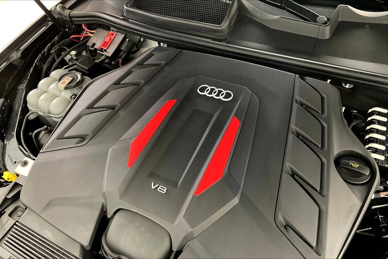 Used 2021 Audi SQ7 Prestige w/ Prestige Package image 31