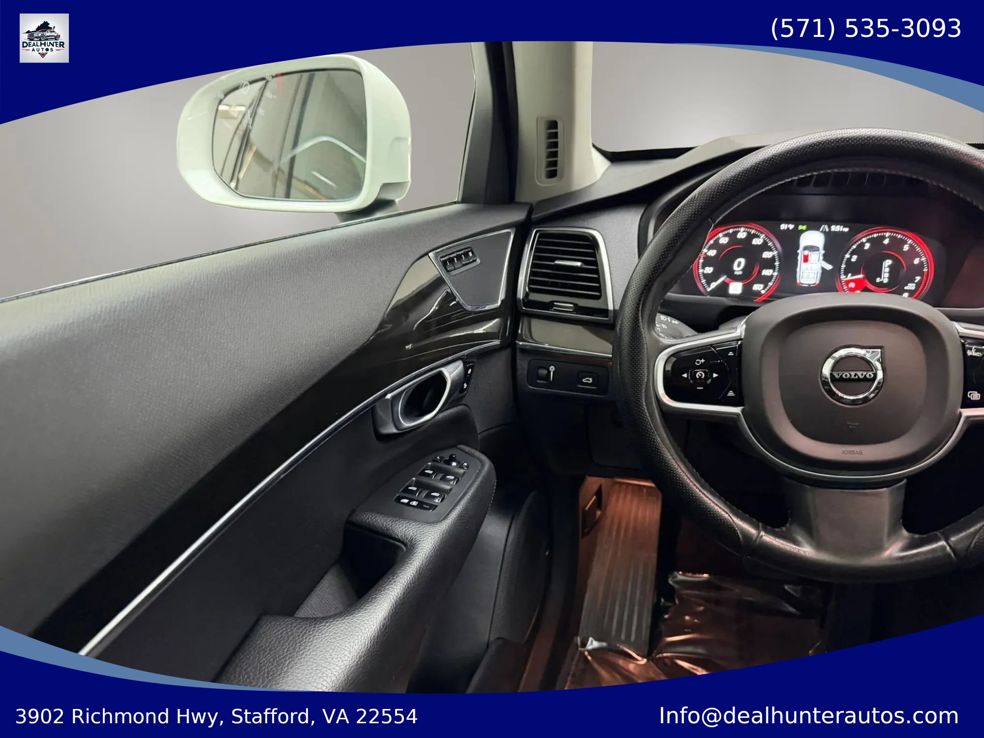 Used 2017 Volvo XC90 T6 Momentum w/ Momentum Plus Package AWD/4WD image 36