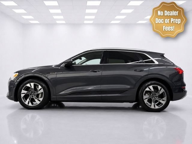 Used 2021 Audi e-tron Premium AWD/4WD image 3
