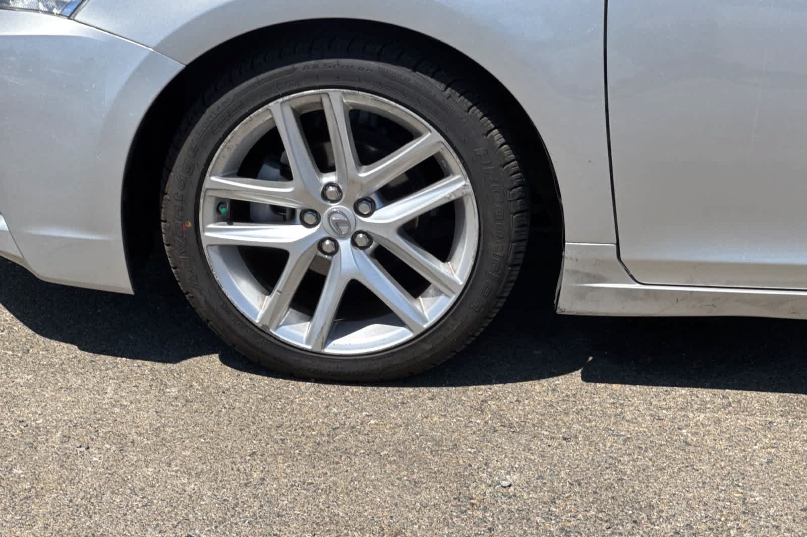 Used 2014 Lexus CT 200h FWD image 13
