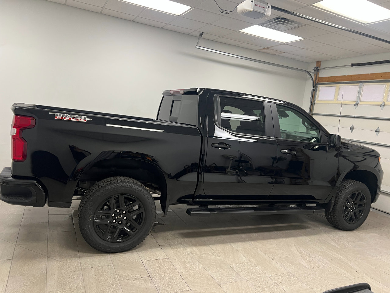 New 2026 Chevrolet Silverado 1500 LT Trail Boss w/ LT Trail Boss Premium Package image 10