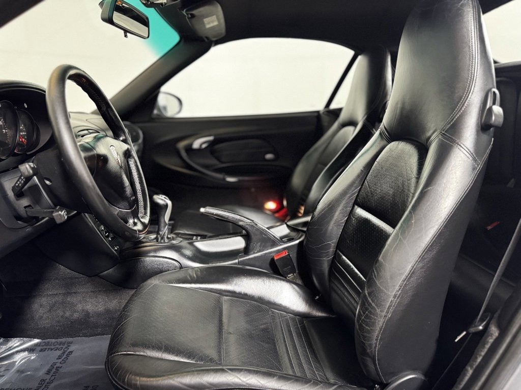 Used 2001 Porsche 911 Carrera image 10