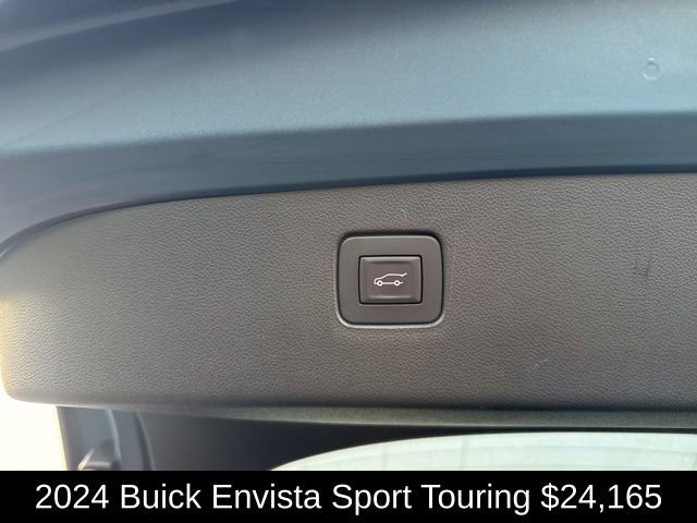 Used 2024 Buick Envista Sport Touring w/ Convenience II Package image 6