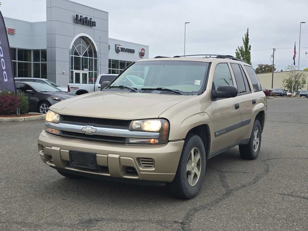 Used 2004 Chevrolet TrailBlazer LS w/ LS Preferred Equipment Group AWD/4WD image 15