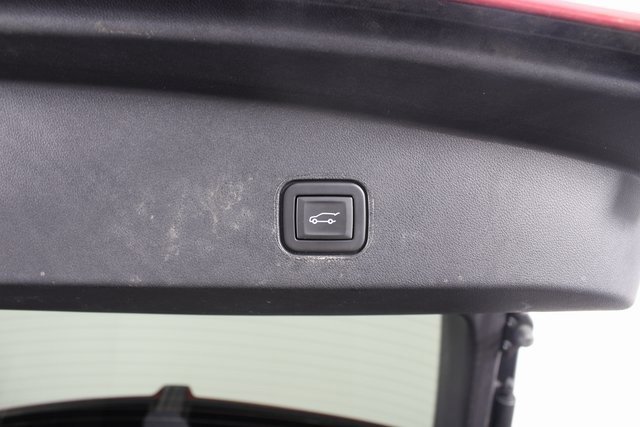 Used 2024 Cadillac Lyriq Sport image 22